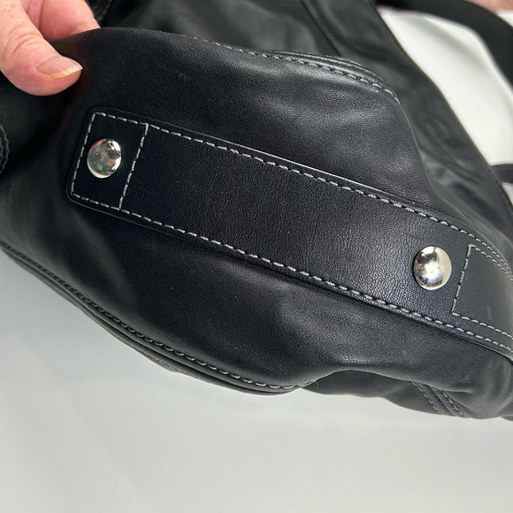 Coach Large Black Leather Hobo Shoulder Handbag Purse F14706 - Picture 4 of 10